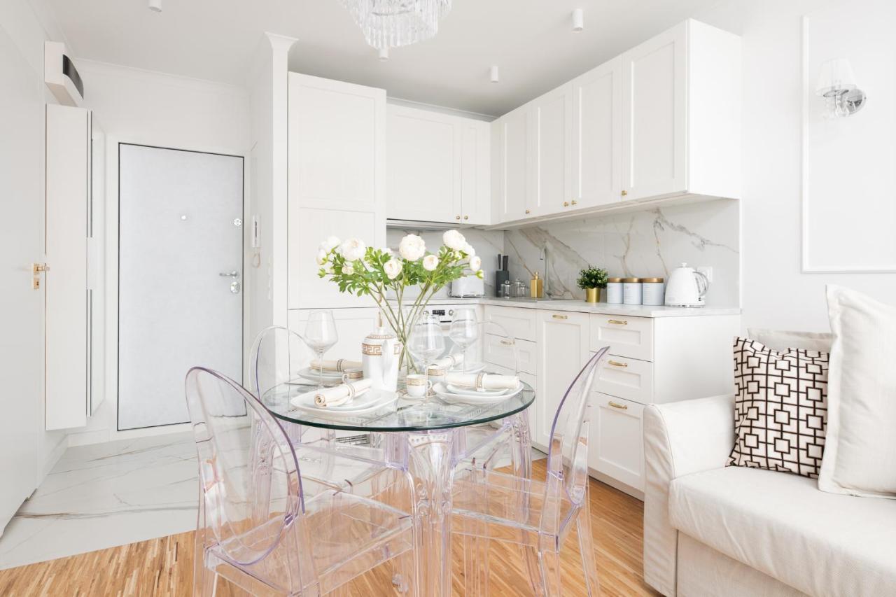 Glam & Modern By Cooee Apartments Варшава Экстерьер фото